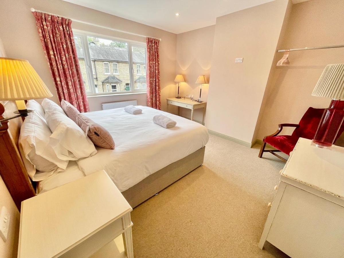 Central Townhouse With Free Off Road Parking And Garden York Kültér fotó